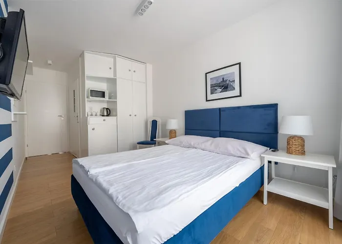 Nad Morzem - Przy Wydmie Hotel apartamentowy *